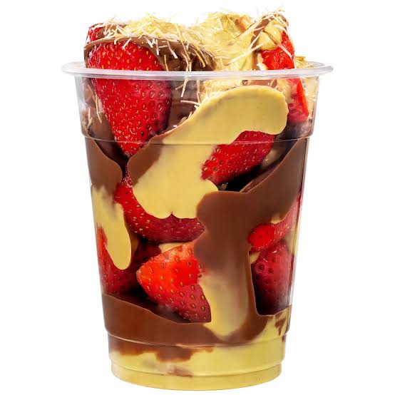 Dubai-Style Strawberry Cup (NCD) cookie